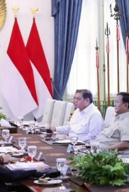 Presiden Prabowo Subianto, Bahas Penguatan BPJS Kesehatan, Pemerintah Suntik Dana Rp 20 Triliun