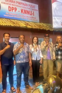 PWI Sulut Terus Perkuat Sirahturahmi Dengan KMNU-1